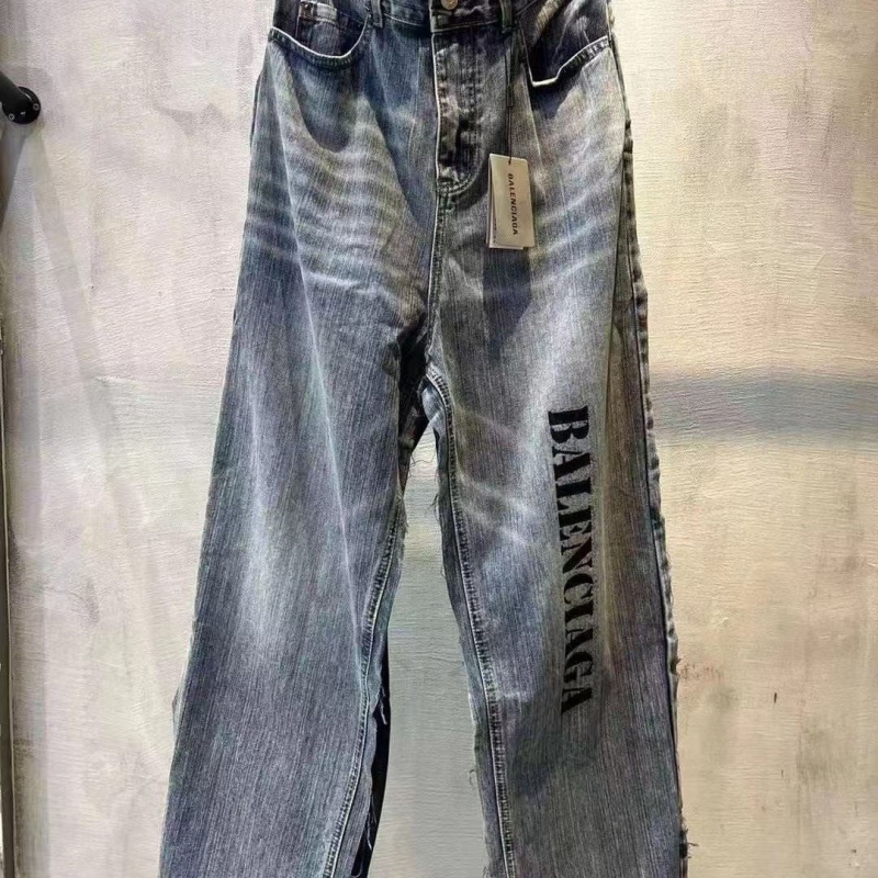 Ba*len*cia*ga jeans